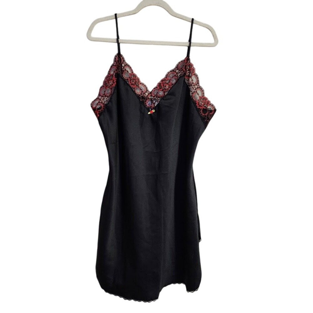 UNDERCOVER WEAR VINTAGE Black Satin Slip Dress Nightgown Red Lace Whimsigoth 1X